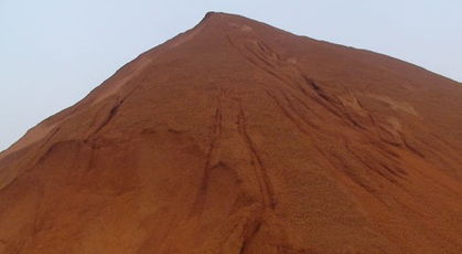 進口礦產(chǎn)中粗粉、鐵精粉及焦炭的市場價格與型號規(guī)格分析